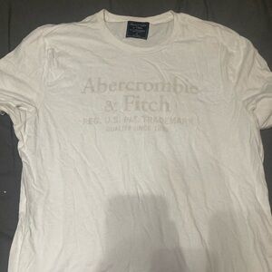 Men’s XL Abercrombie & Fitch T-shirt NEW